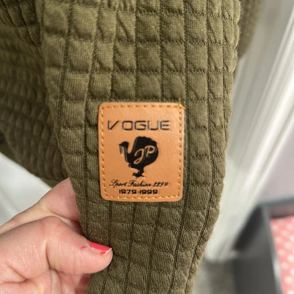 ⭐️SOLD⭐️ NWOT Men’s Forest Green Waffle Knit Hoodie - Picture 5 of 6